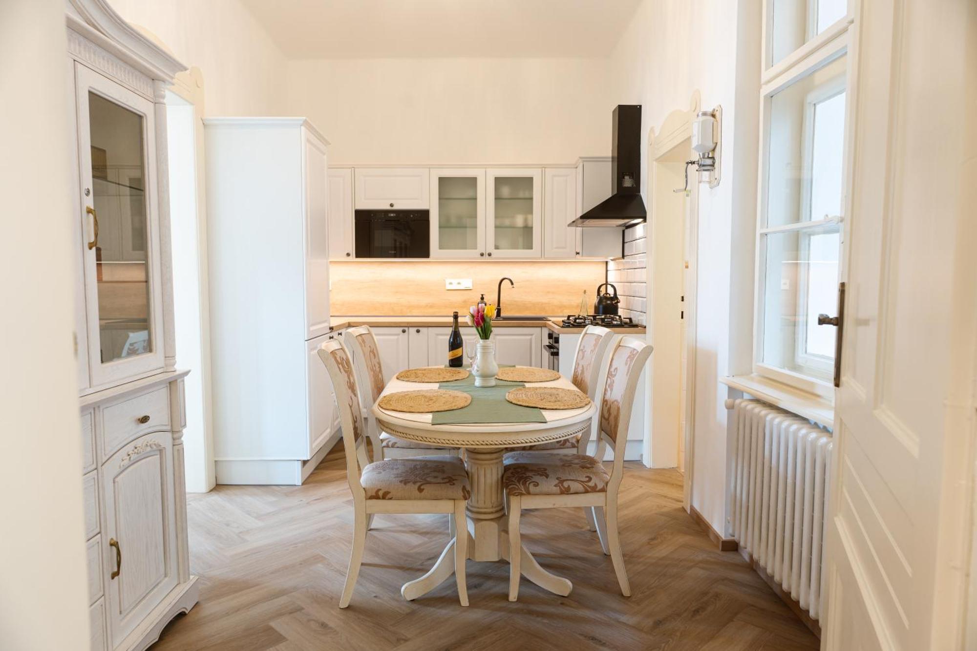 Franz Josef Apartmany, Apartman Zita Дечин Экстерьер фото